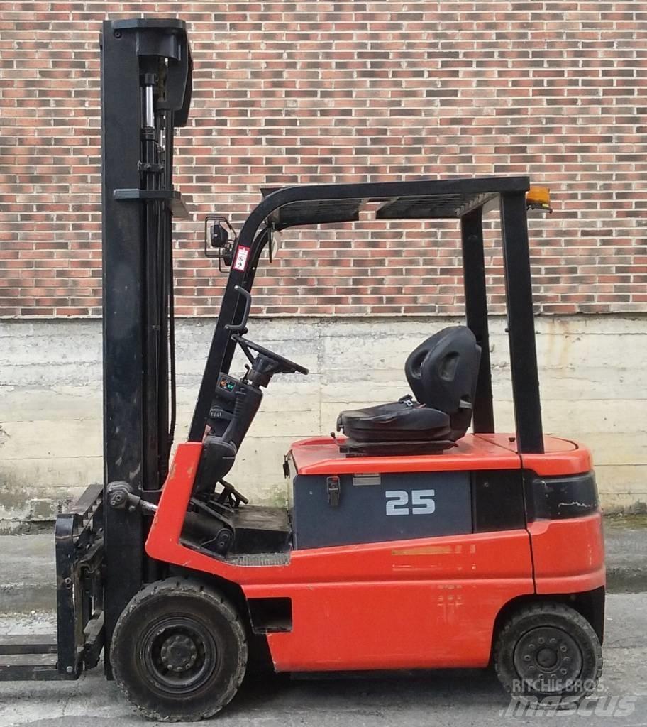 Toyota FBMF25 Stivuitor electric