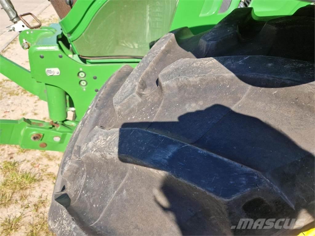 John Deere 6150R Tractoare