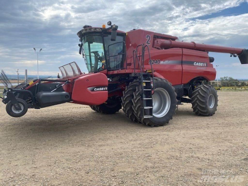 Case IH 9240 Combine de secerat