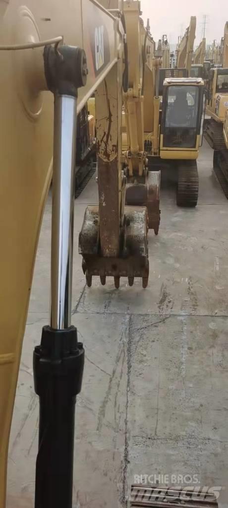 CAT 315 D Excavatoare pe șenile
