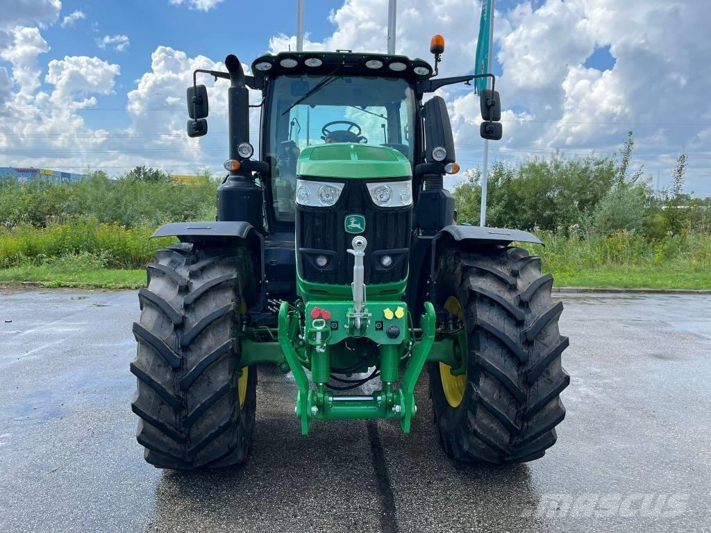 John Deere 6230 R Tractoare