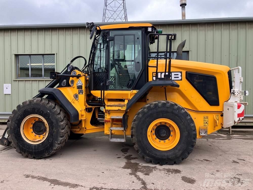 JCB 437 Incarcator pe pneuri