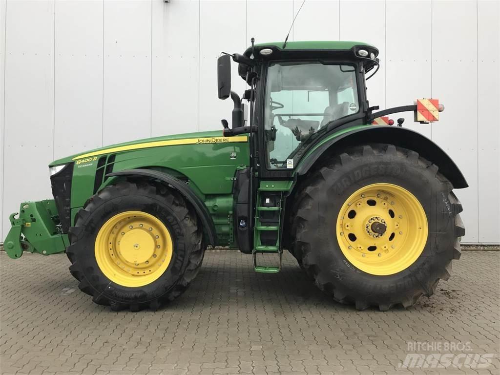John Deere 8400R Tractoare