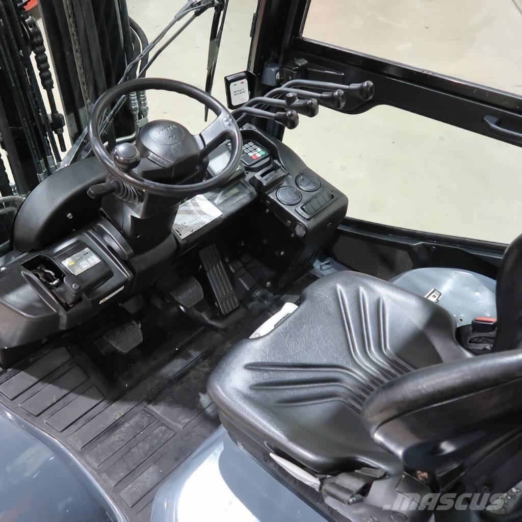 Toyota 40-8FD35N Stivuitor diesel