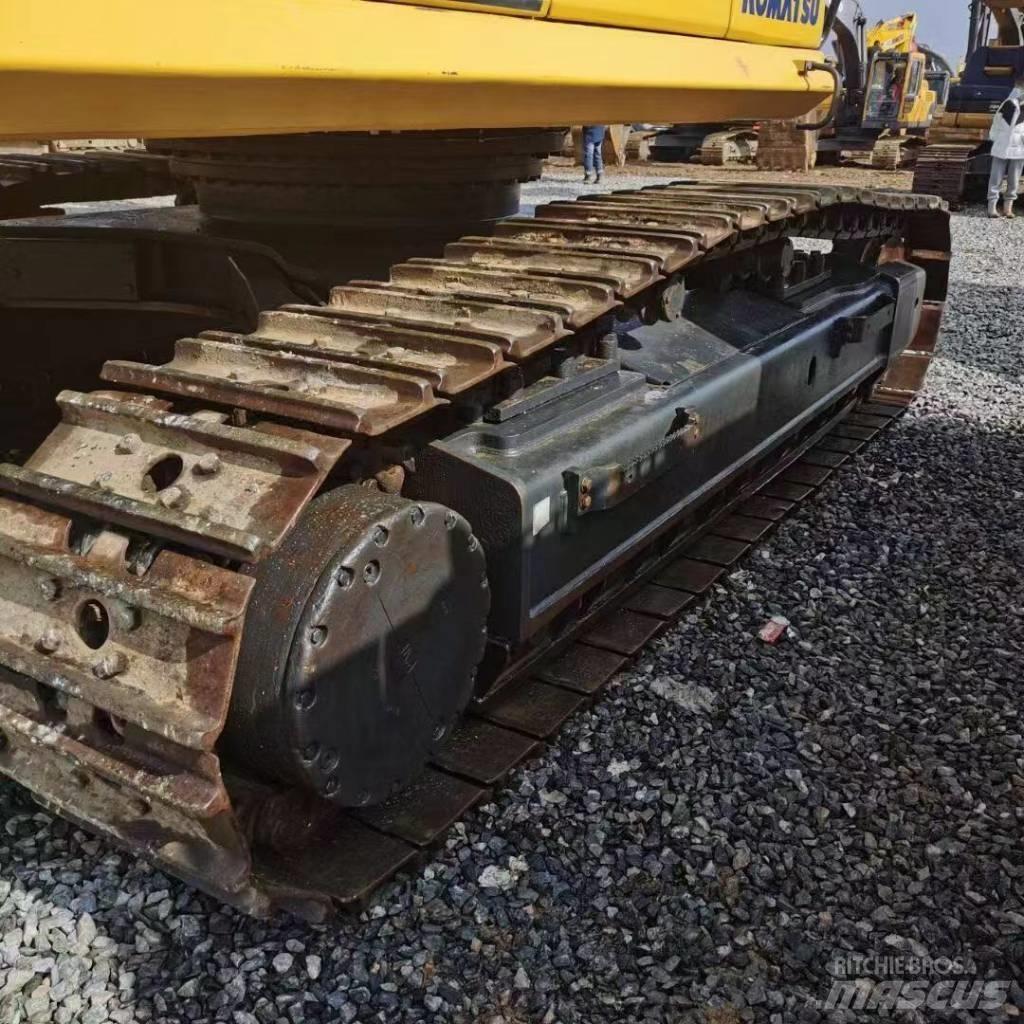 Komatsu 450LC-8 Excavatoare pe șenile
