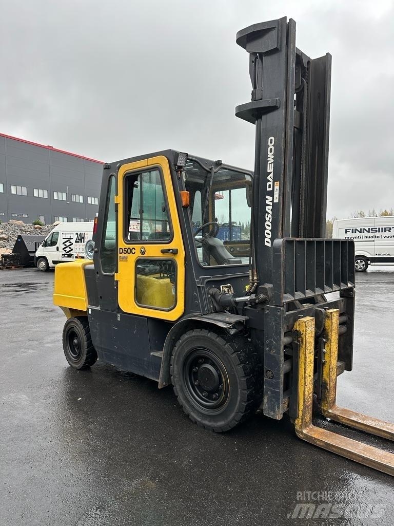 Doosan Daewoo D50-C2 Stivuitor diesel