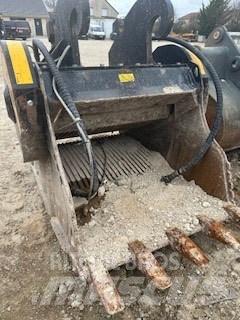  Godet MB BF 120.4 cupe zdrobitoare