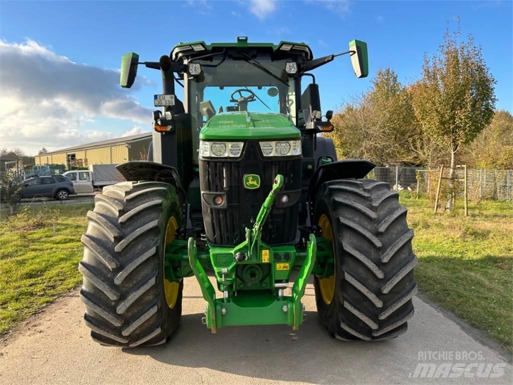 John Deere 7R330 Tractoare