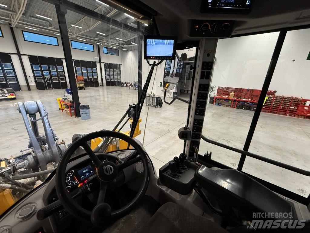 Volvo L110 H Incarcator pe pneuri