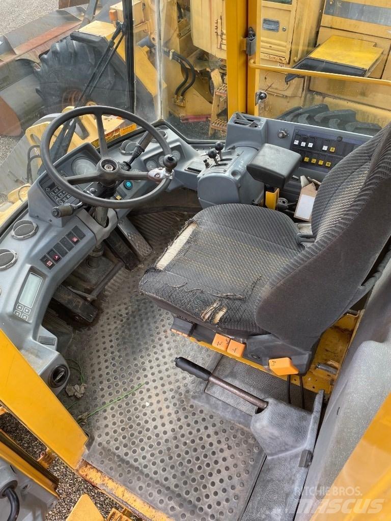 Volvo L70C Incarcator pe pneuri