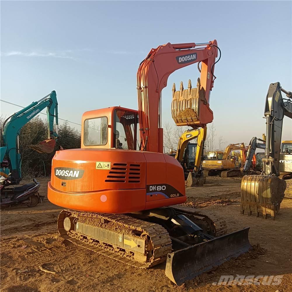 Doosan DH80G Excavatoare 7t - 12t