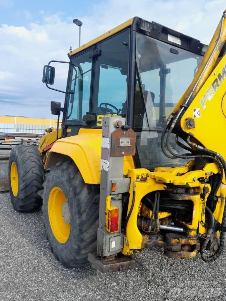 Fermec 960 Buldoexcavatoare