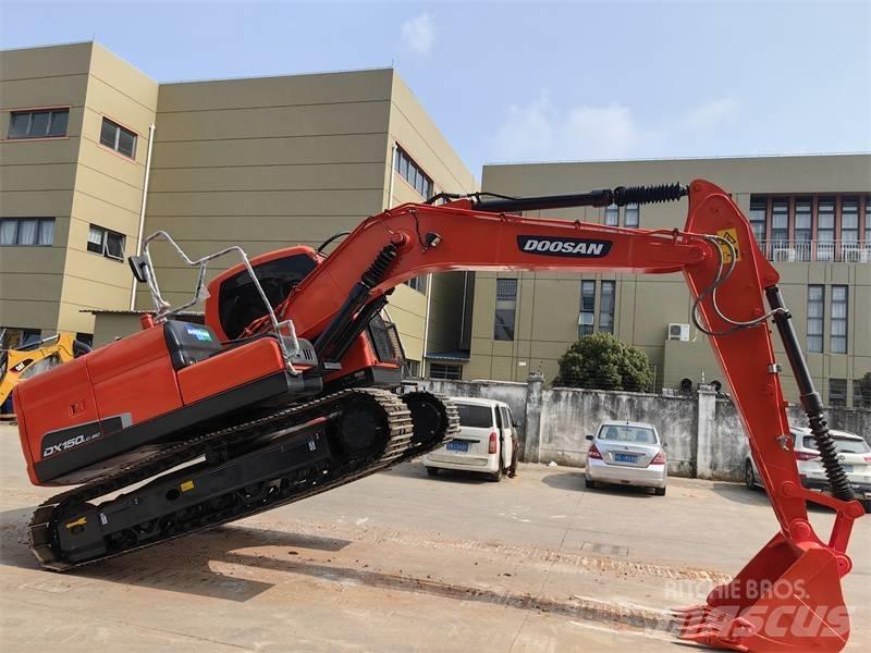 Doosan DX150 Excavatoare pe șenile
