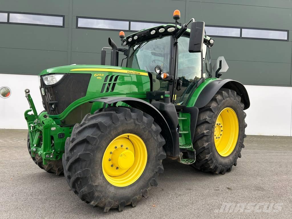 John Deere 6215 R Tractoare