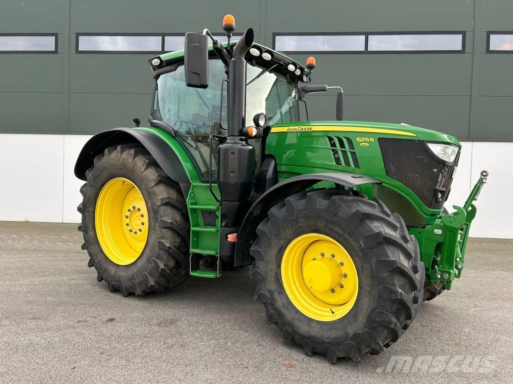 John Deere 6215 R Tractoare