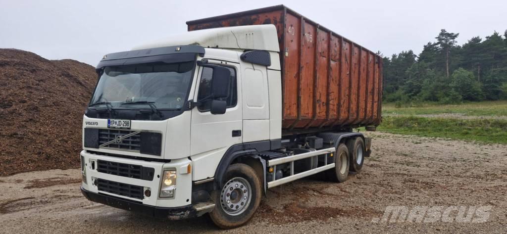 Volvo J4CFC Camion cu carlig de ridicare