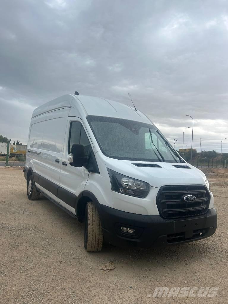 Ford Transit Utilitara