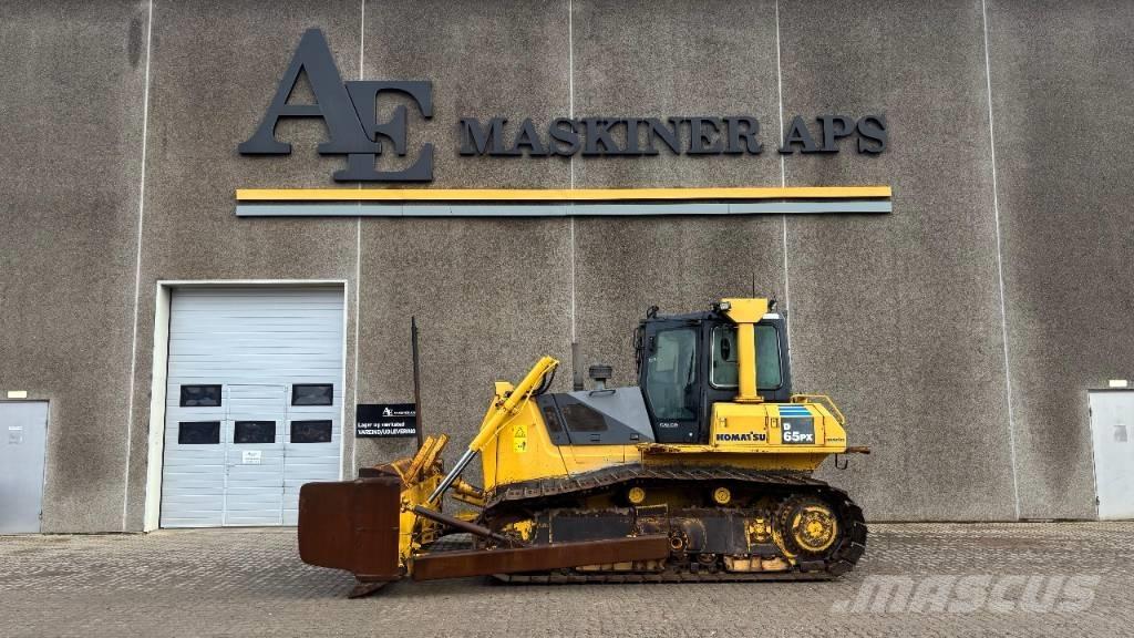 Komatsu D 65 PX-15 Buldozere pe senile