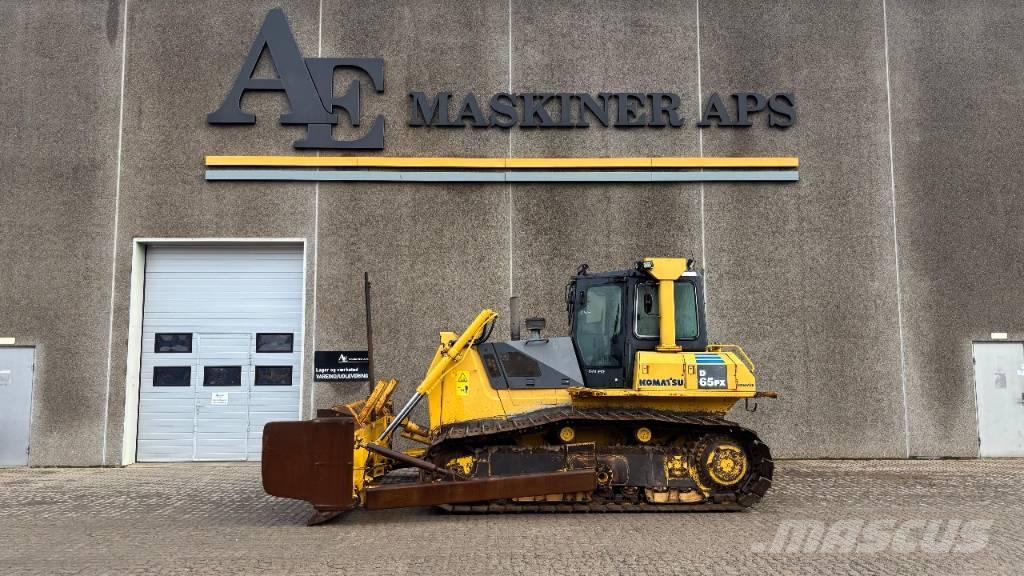 Komatsu D 65 PX-15 Buldozere pe senile