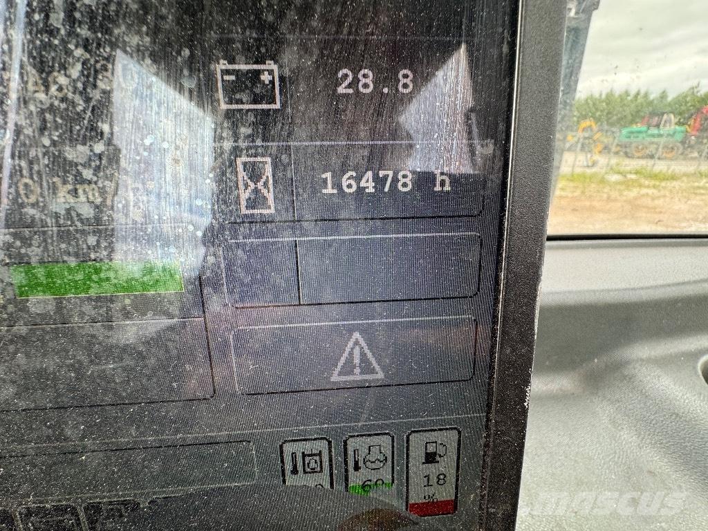 Komatsu 830.3 Transportoare
