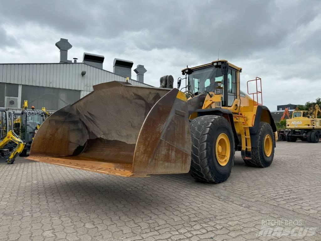 Volvo L150H Incarcator pe pneuri