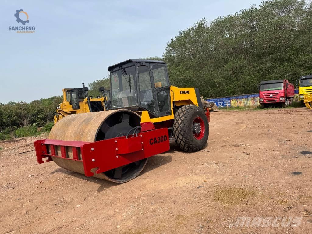 Dynapac CA 30 D Compactoare monocilindrice