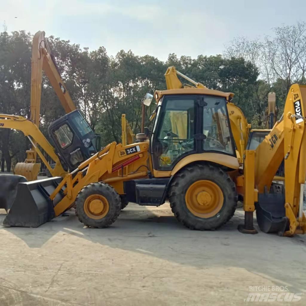 JCB 3CX Buldoexcavatoare