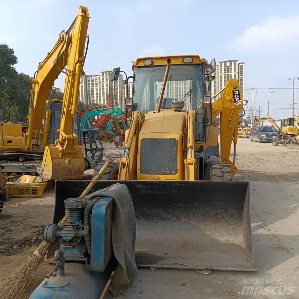 JCB 3CX Buldoexcavatoare