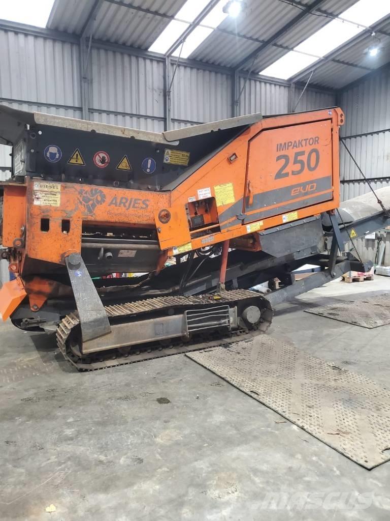 Arjes 250 Evo Concasoare mobile