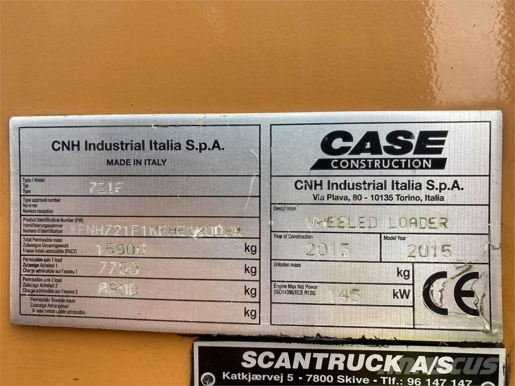 CASE 721F Incarcator pe pneuri