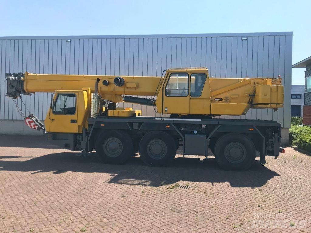Grove GMK 3050 Macara pentru orice teren