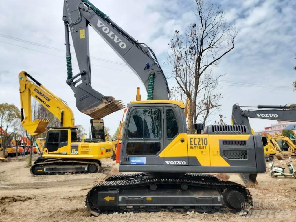 Volvo EC 210 Excavatoare pe șenile
