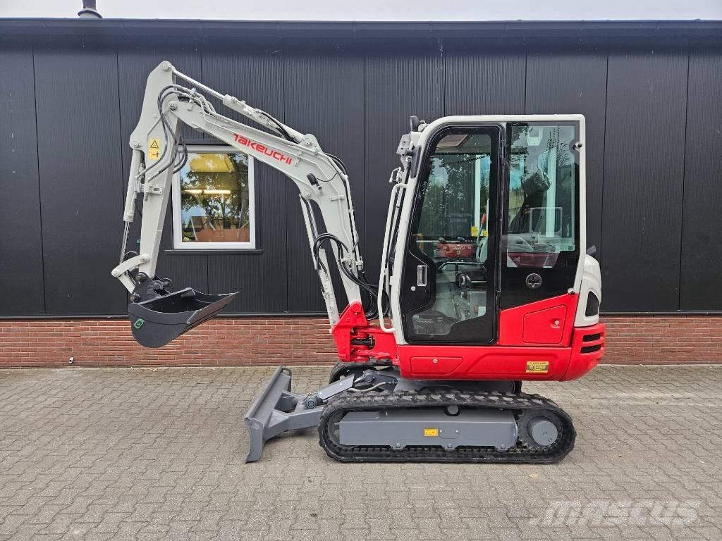 Takeuchi TB 230 Mini excavatoare < 7t