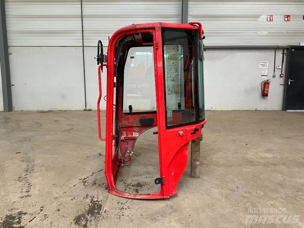 Yanmar Vio 25-6 Cabine si interior