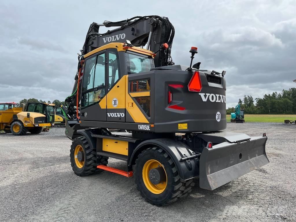 Volvo EWR 150 E Excavatoare cu roti