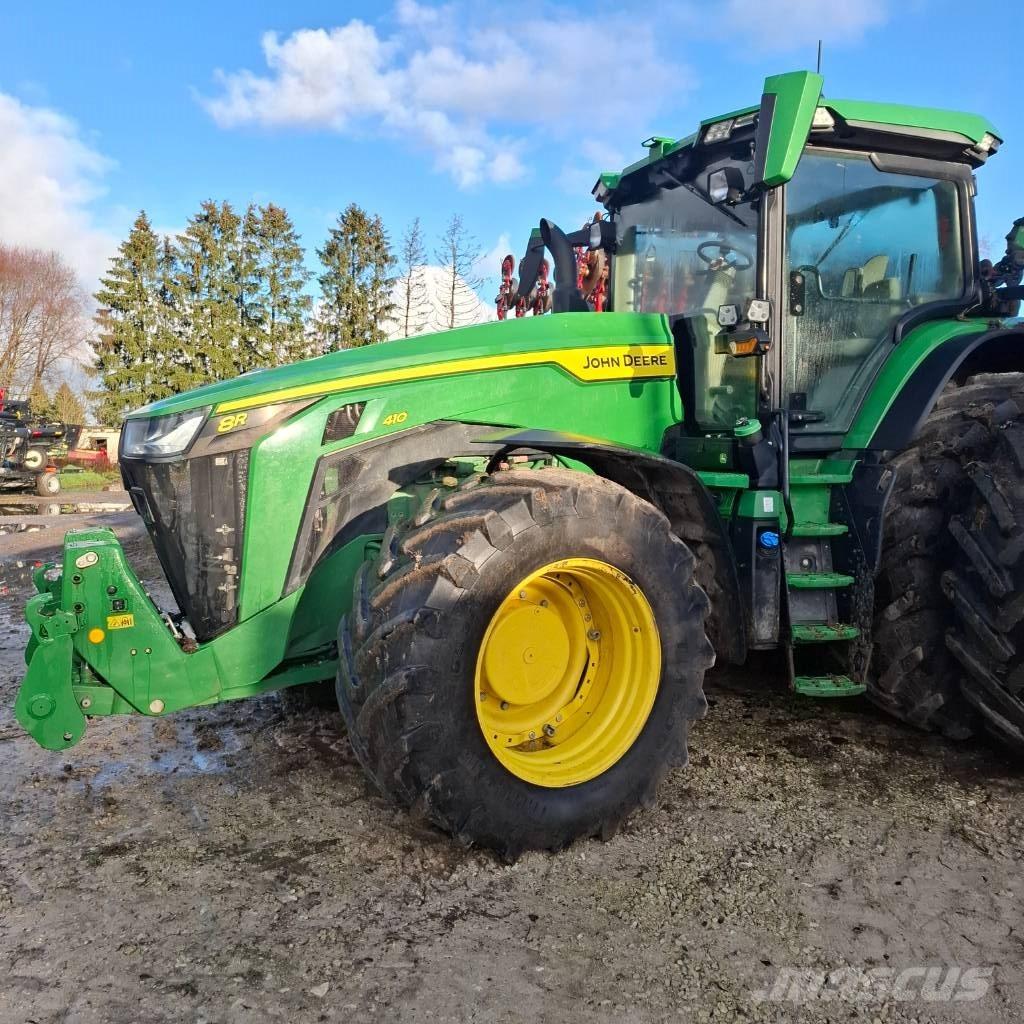 John Deere 8R410 Tractoare