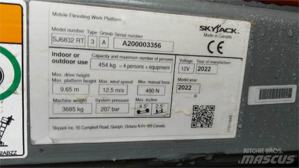 SkyJack 6832RT Platforme foarfeca
