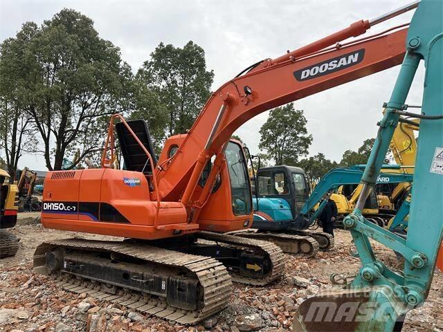 Doosan DH150 Excavatoare 7t - 12t