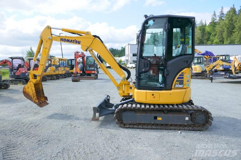 Komatsu PC30MR-5 Mini excavatoare < 7t