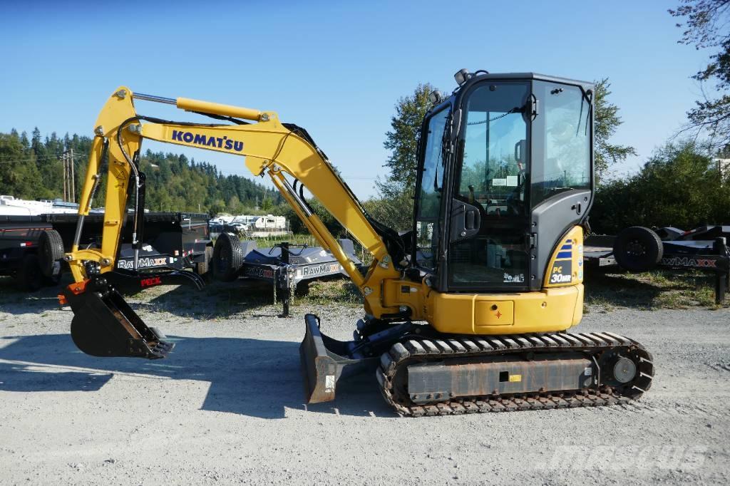 Komatsu PC30MR-5 Mini excavatoare < 7t