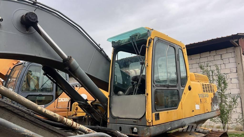 Volvo EC 290 B LC Axe