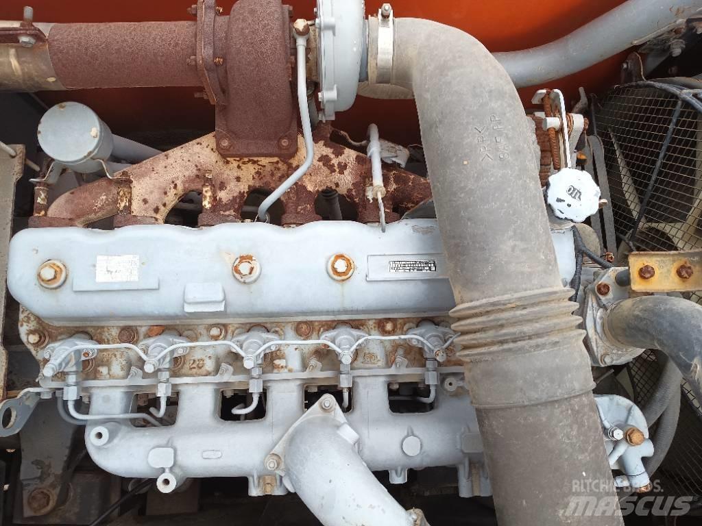 Hitachi ZX 200 Excavatoare pe șenile
