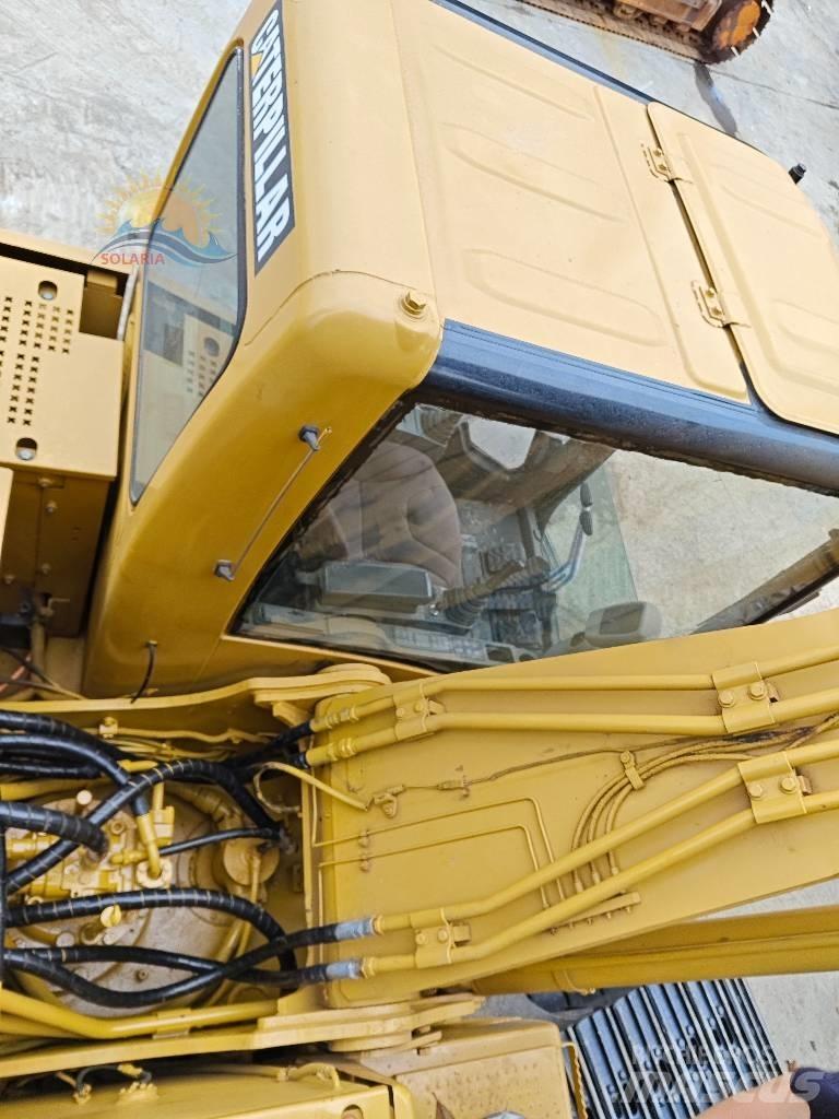 CAT 320 C L Excavatoare pe șenile
