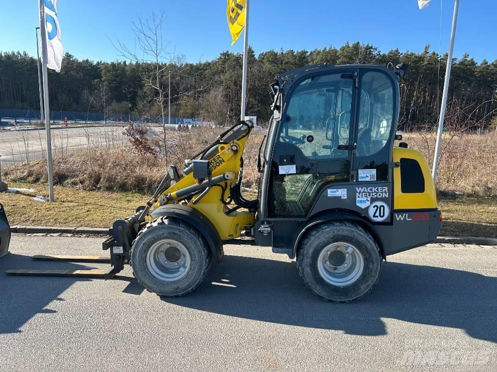 Wacker Neuson WL 25 Incarcator pe pneuri