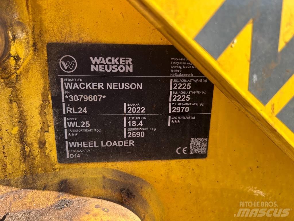 Wacker Neuson WL 25 Incarcator pe pneuri