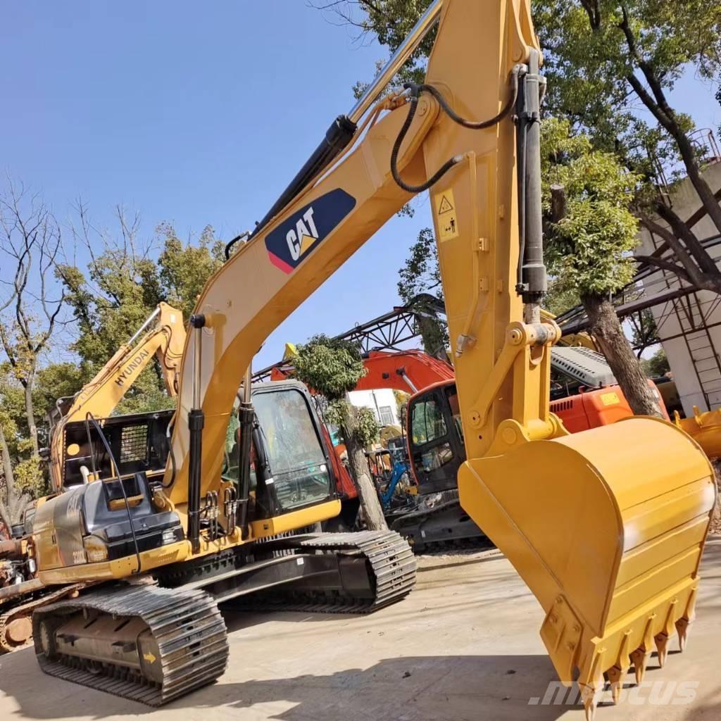 CAT 320 D L Excavatoare pe șenile
