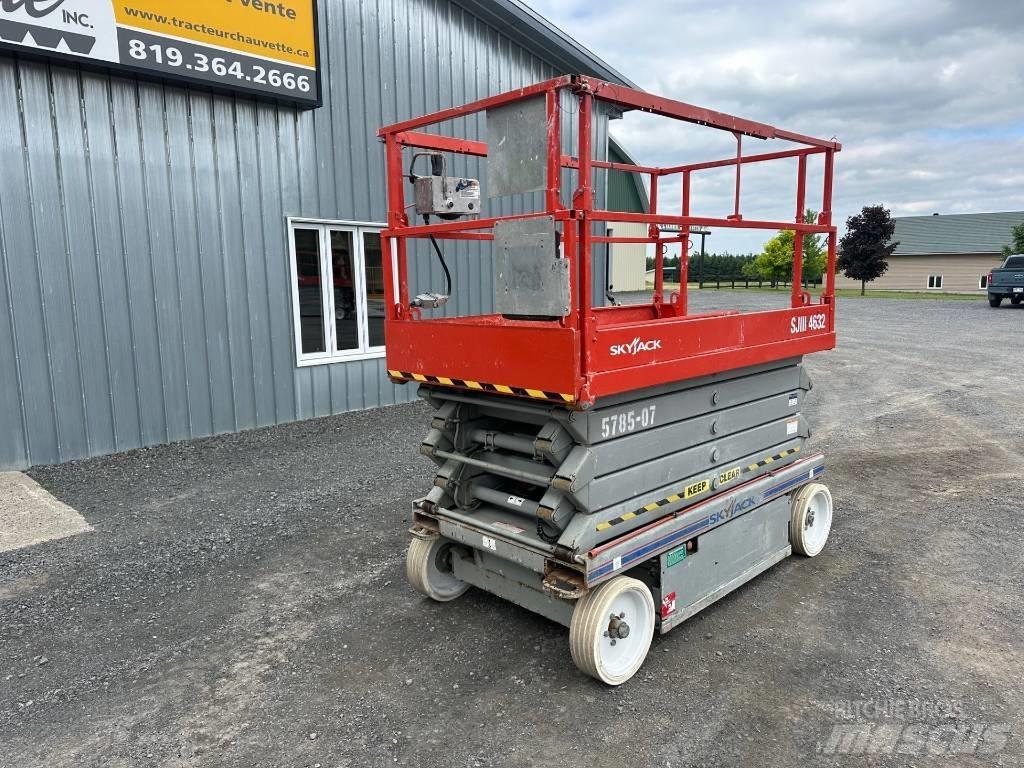 SkyJack SJ 4632 Platforme foarfeca