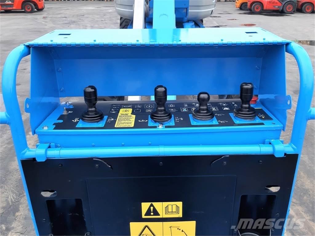 Genie Z135 70 Nacele cu brat articulat