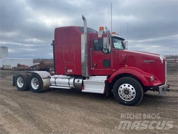 Kenworth T800 Autotractoare