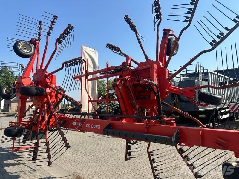 Kuhn GA 8020 Utilaj de răvăşit fân